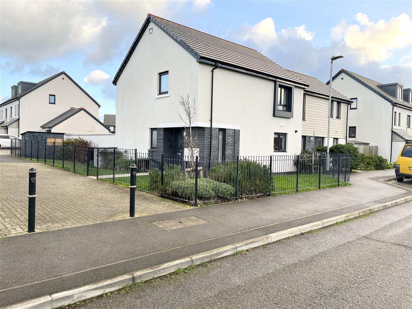 Spitfire Row, St Eval, Wadebridge photo - 1